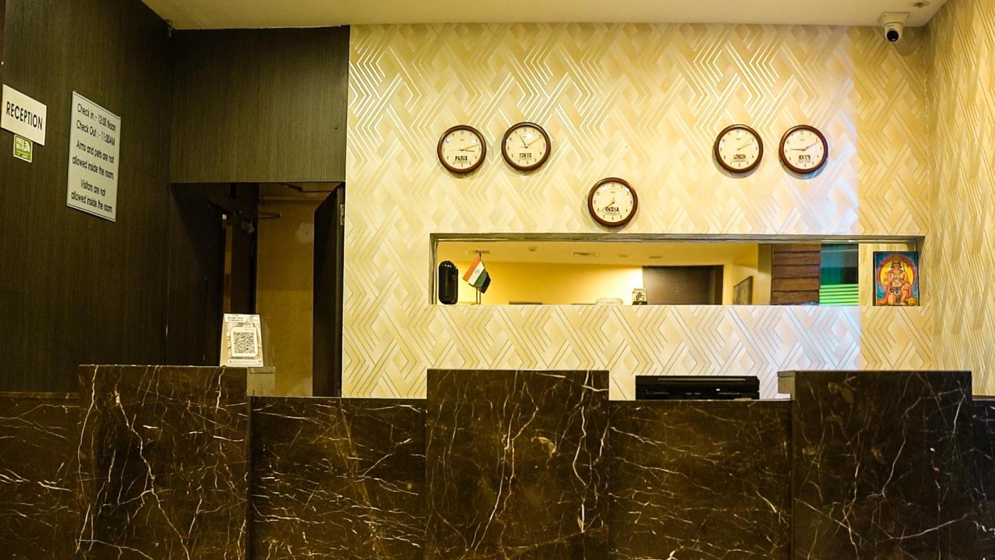 The Altruist Business Hotel Kharadi Πούνε Εξωτερικό φωτογραφία