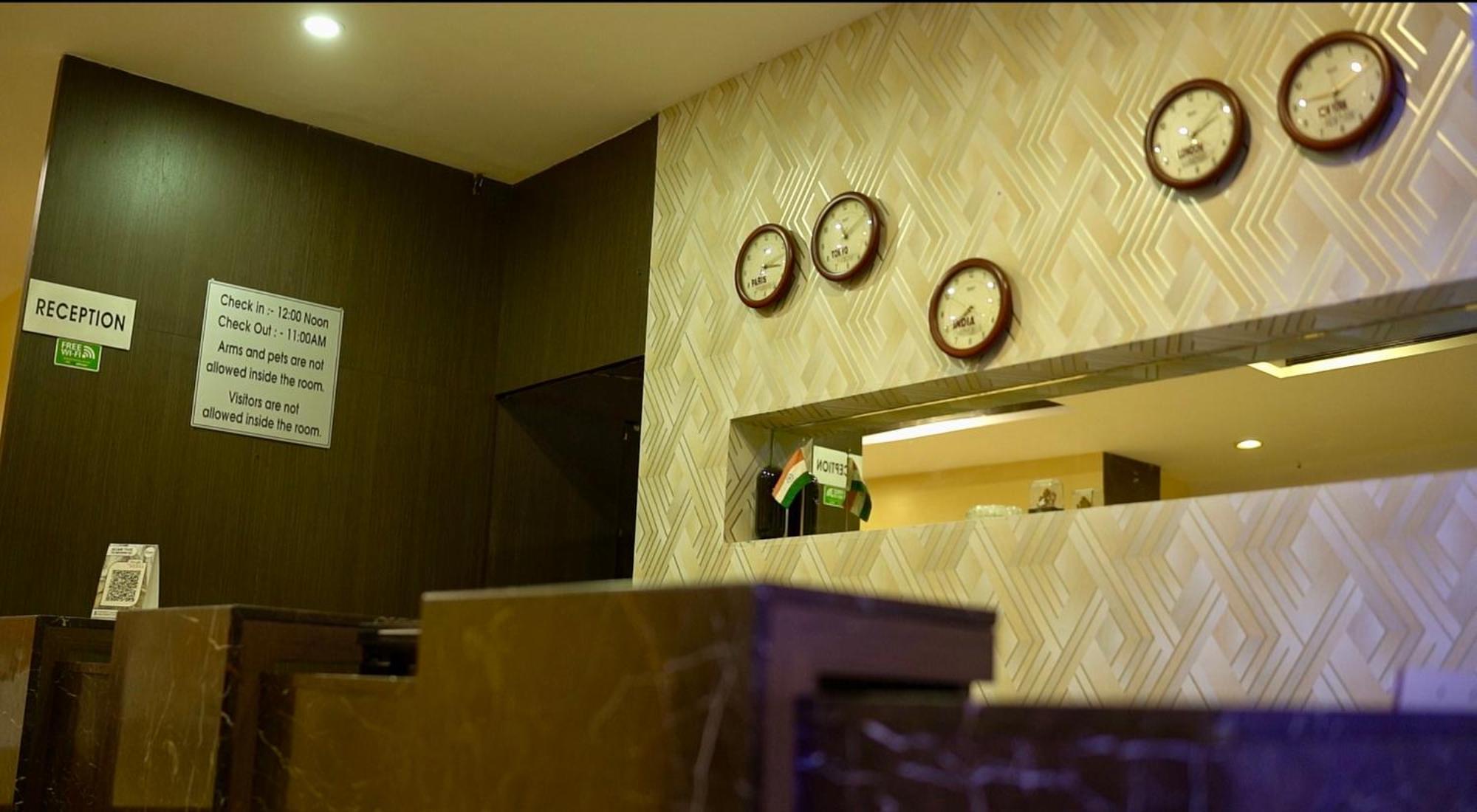 The Altruist Business Hotel Kharadi Πούνε Εξωτερικό φωτογραφία