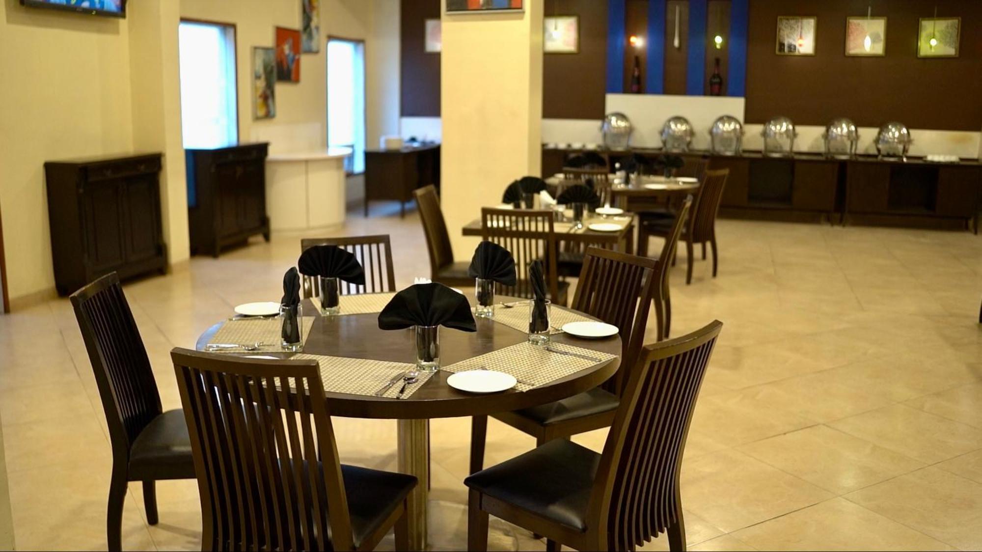 The Altruist Business Hotel Kharadi Πούνε Εξωτερικό φωτογραφία